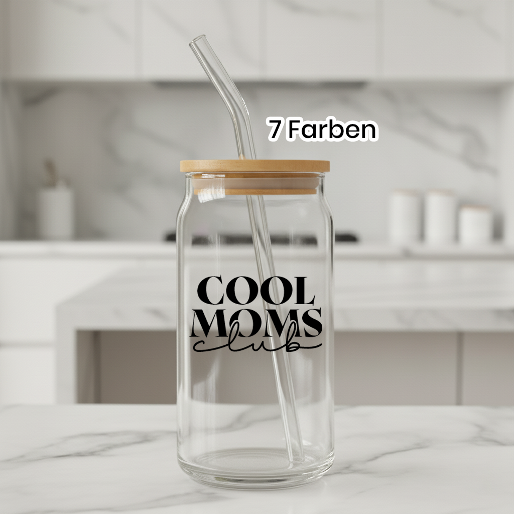 Cool Moms Club Trinkglas 500ml mit Bambusdeckel und Glashalm