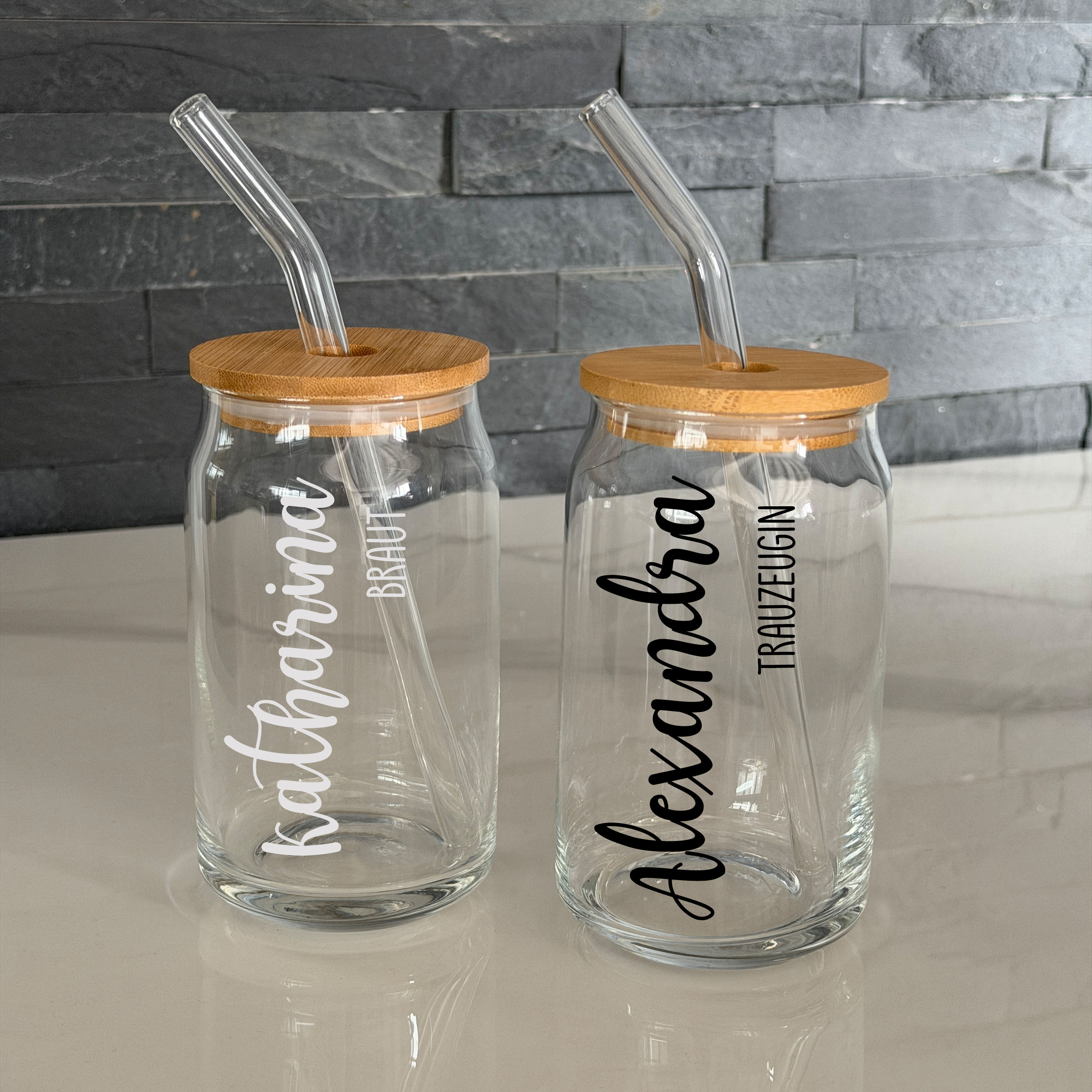 500ml Trinkglas mit Deckel und Trinkhalm für JGA Hochzeit Geschenk Brautjunger Trauzeugin  500ml Trinkglas mit Deckel und Trinkhalm für JGA Hochzeit Geschenk Brautjunger Trauzeugin