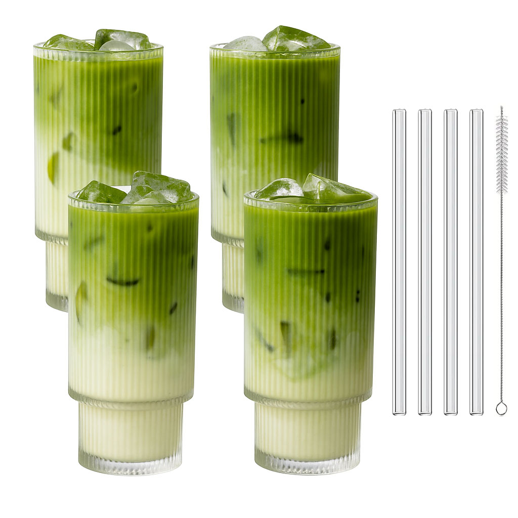 4er Set Geriffelte Trinkgläser 320ml inkl. Glashalme und Reinigungsbürstchen